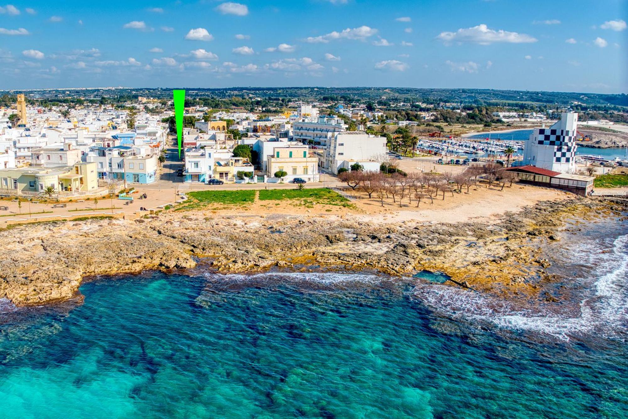 B&B Il Comandante A 100 M Dalla Spiaggia Torre San Giovanni Ugento Eksteriør bilde